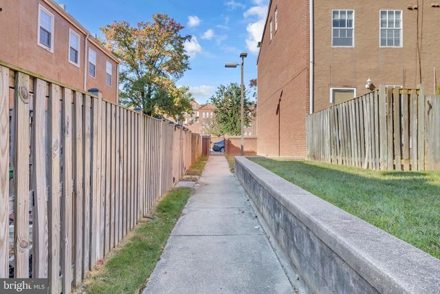 905 N CENTRAL AVE, Baltimore, MD 21202