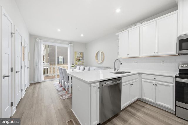 7124 EMALY JANE LN, Elkridge, MD 21075