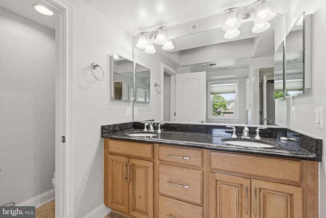 1302 DUKE ST, Alexandria, VA 22314