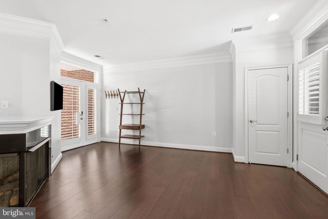 1302 DUKE ST, Alexandria, VA 22314