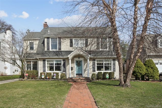 103 Garden Street, Garden City, NY 11530