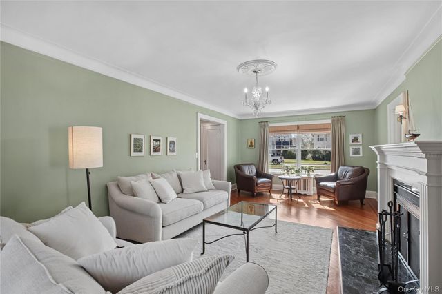 103 Garden Street, Garden City, NY 11530