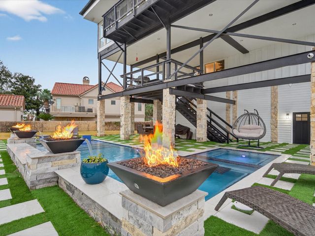 2522 Baycrest Drive, Houston, TX 77058