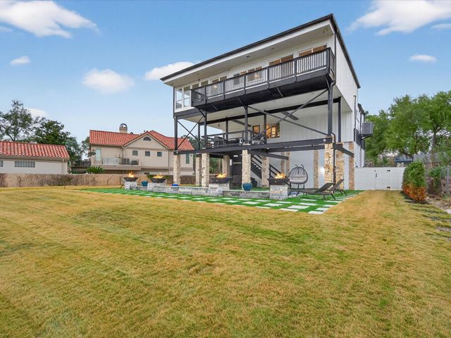 2522 Baycrest Drive, Houston, TX 77058