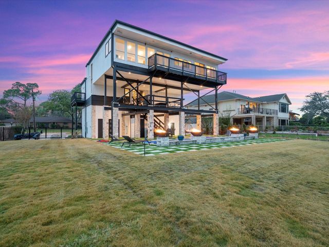 2522 Baycrest Drive, Houston, TX 77058