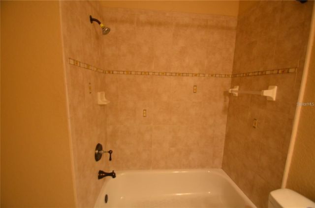 3725 S LAKE ORLANDO PKWY 1, Orlando, FL 32808