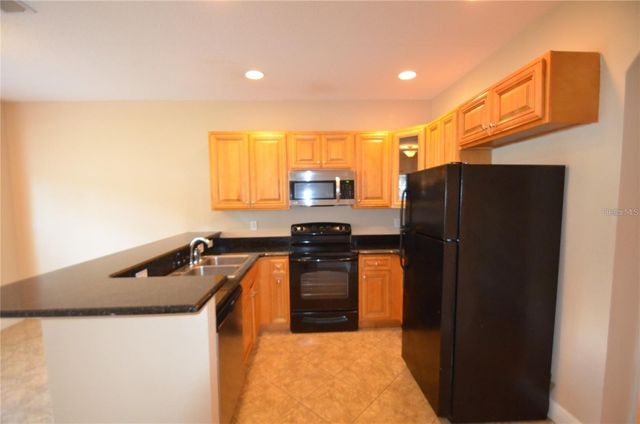 3725 S LAKE ORLANDO PKWY 1, Orlando, FL 32808