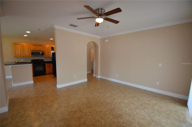 3725 S LAKE ORLANDO PKWY 1, Orlando, FL 32808