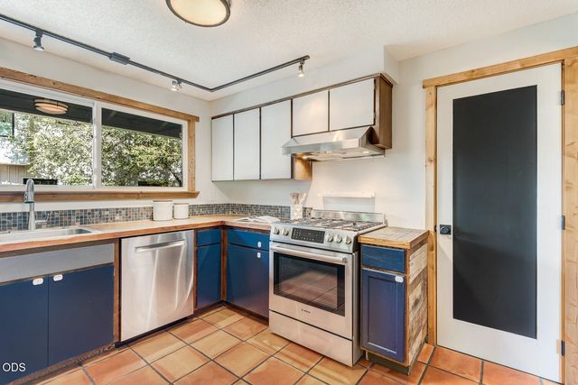 508 NE Lafayette Avenue, Bend, OR 97701