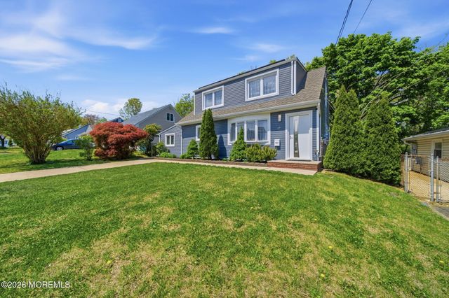 47 Kendall Drive, Parlin, NJ 08859