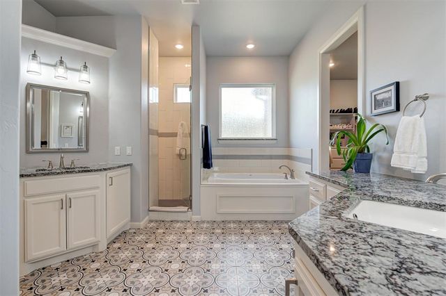 8933 SW 111th Street, Oklahoma City, OK 73173