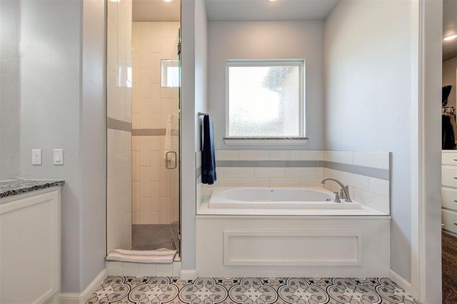 8933 SW 111th Street, Oklahoma City, OK 73173