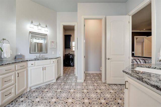 8933 SW 111th Street, Oklahoma City, OK 73173