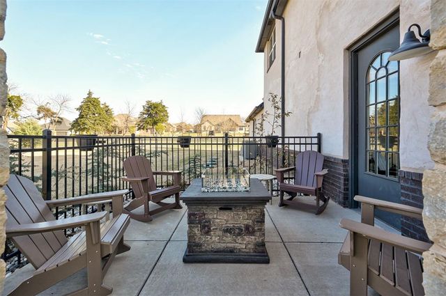 8933 SW 111th Street, Oklahoma City, OK 73173