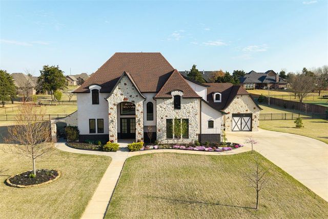 8933 SW 111th Street, Oklahoma City, OK 73173