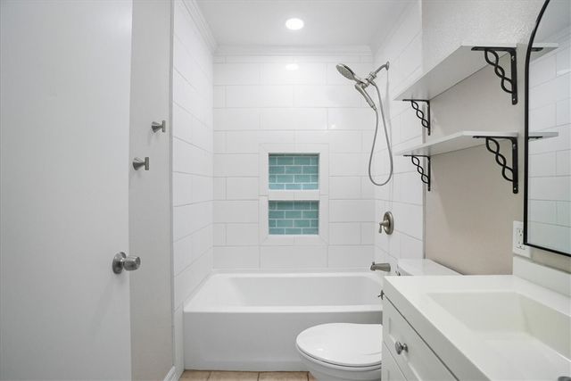 1209 Terry St, George West, TX 78022