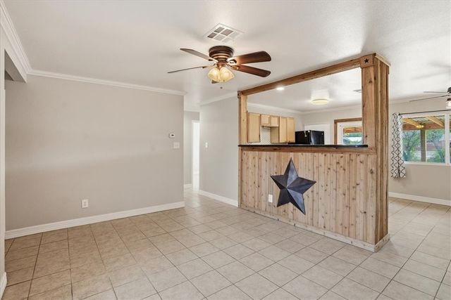 1209 Terry St, George West, TX 78022