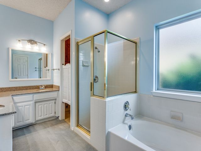 4225 Patricias Ridge, Fort Worth, TX 76126