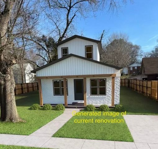 311 W COURT AVE, Selmer, TN 38375