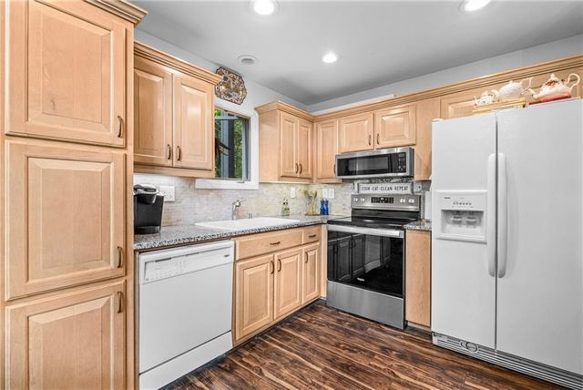 1888 Valley View Drive, Big Canoe, GA 30143
