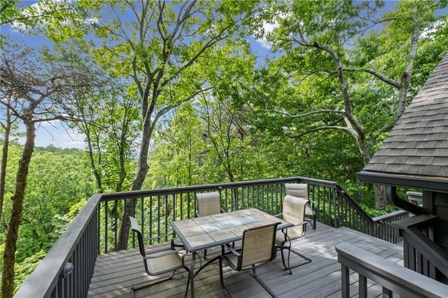 1888 Valley View Drive, Big Canoe, GA 30143