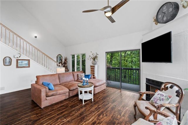 1888 Valley View Drive, Big Canoe, GA 30143