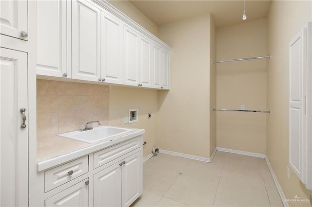 5601 N 4th Street, Mcallen, TX 78504