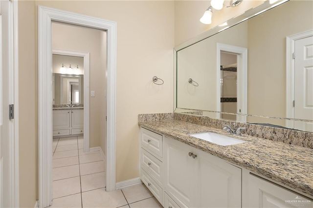 5601 N 4th Street, Mcallen, TX 78504