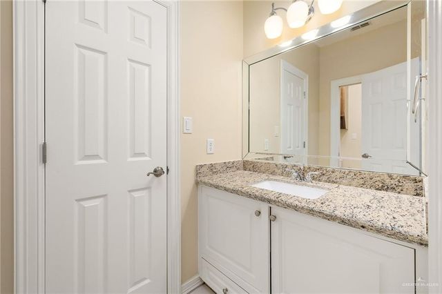 5601 N 4th Street, Mcallen, TX 78504