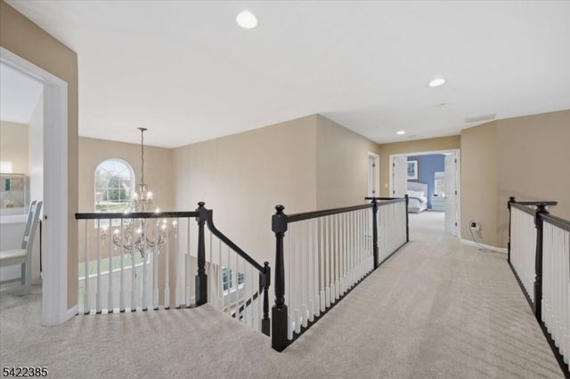 2 Picasso Court, Franklin Twp., NJ 08873