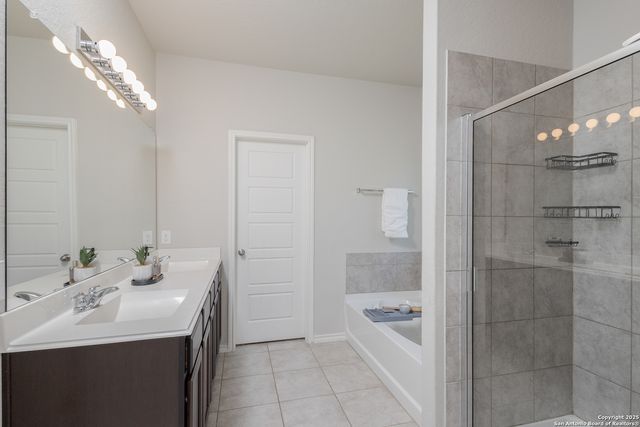 121 Buck Hollow, San Antonio, TX 78253