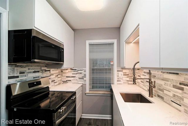 1510 E Fourth Street, Royal Oak, MI 48067