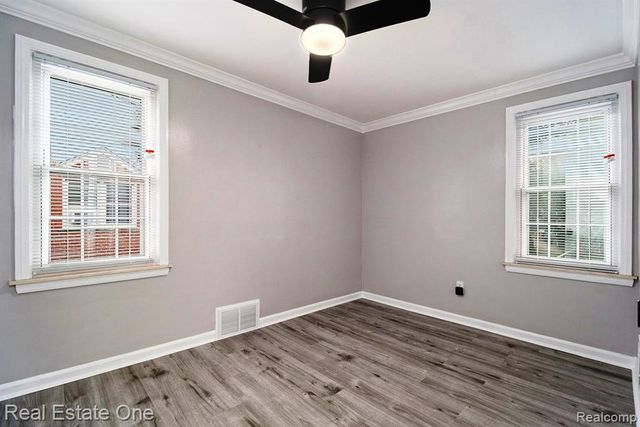 1510 E Fourth Street, Royal Oak, MI 48067