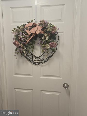 3432 ASHFIELD LN #B, Philadelphia, PA 19114