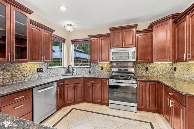 2944 S Ambers Circle, Wasilla, AK 99654
