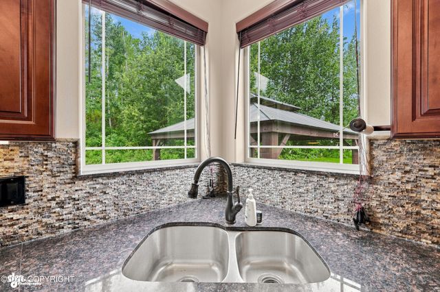 2944 S Ambers Circle, Wasilla, AK 99654