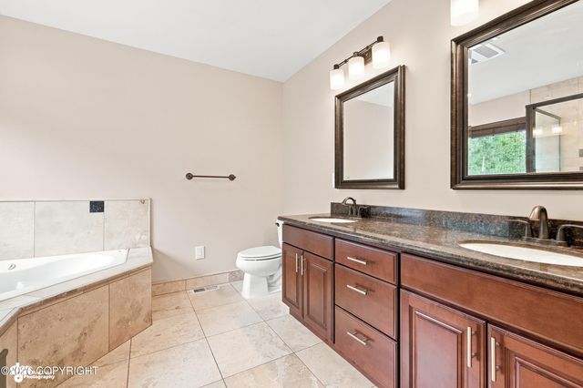 2944 S Ambers Circle, Wasilla, AK 99654
