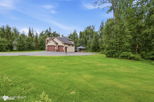 2944 S Ambers Circle, Wasilla, AK 99654