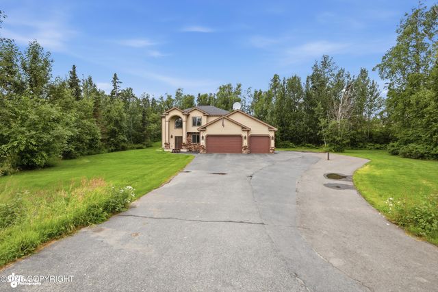 2944 S Ambers Circle, Wasilla, AK 99654