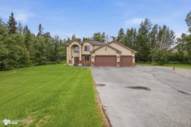 2944 S Ambers Circle, Wasilla, AK 99654