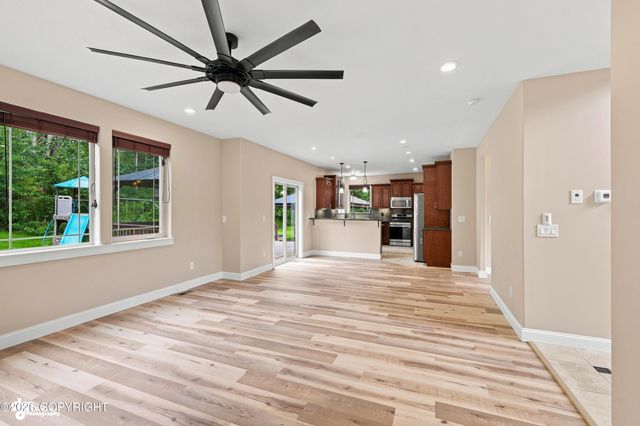 2944 S Ambers Circle, Wasilla, AK 99654