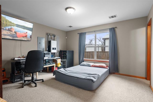 813 Airway ST, Kingsland, TX 78639