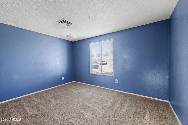 7145 W INDIANOLA Avenue, Phoenix, AZ 85033