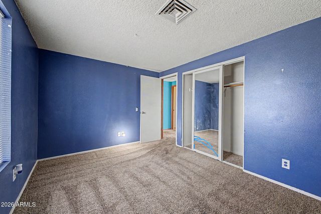 7145 W INDIANOLA Avenue, Phoenix, AZ 85033