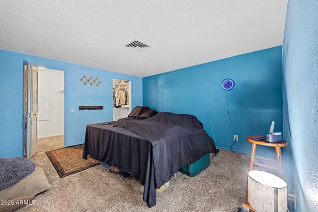 7145 W INDIANOLA Avenue, Phoenix, AZ 85033