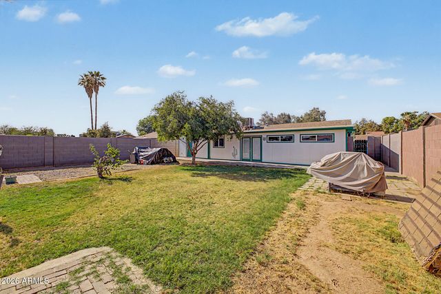 7145 W INDIANOLA Avenue, Phoenix, AZ 85033