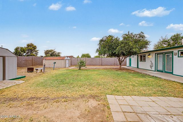 7145 W INDIANOLA Avenue, Phoenix, AZ 85033