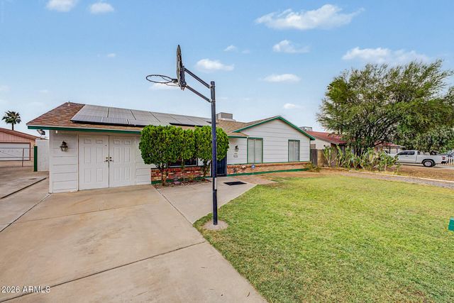 7145 W INDIANOLA Avenue, Phoenix, AZ 85033