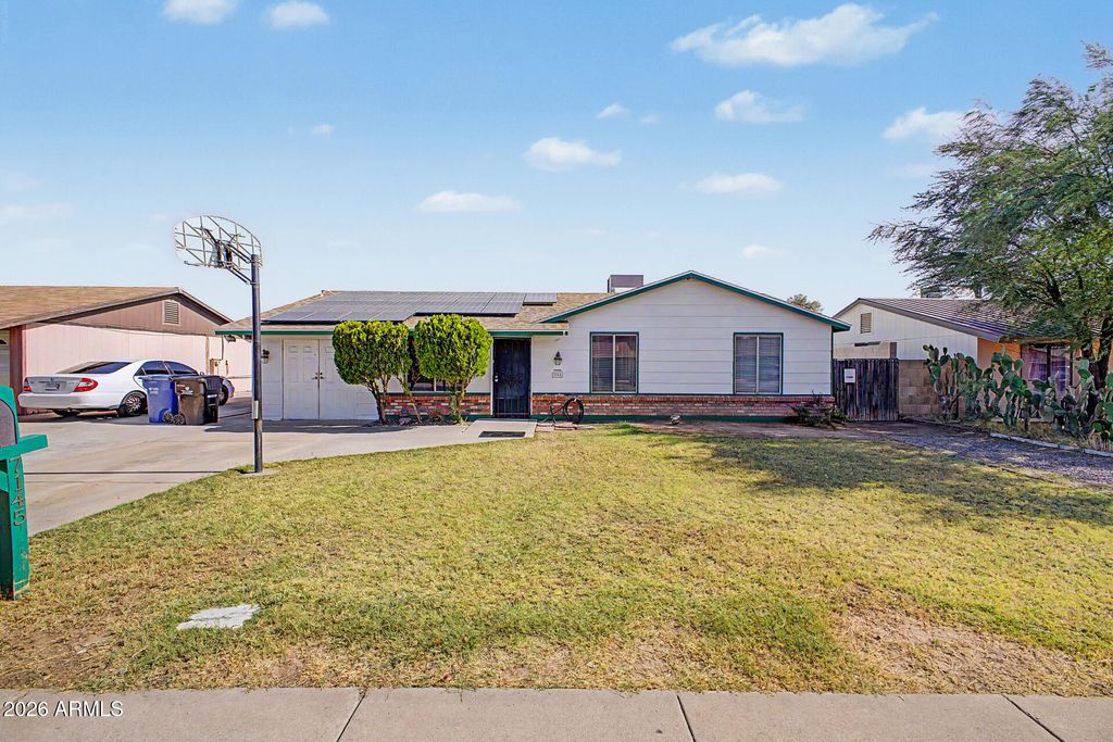 7145 W INDIANOLA Avenue, Phoenix, AZ 85033