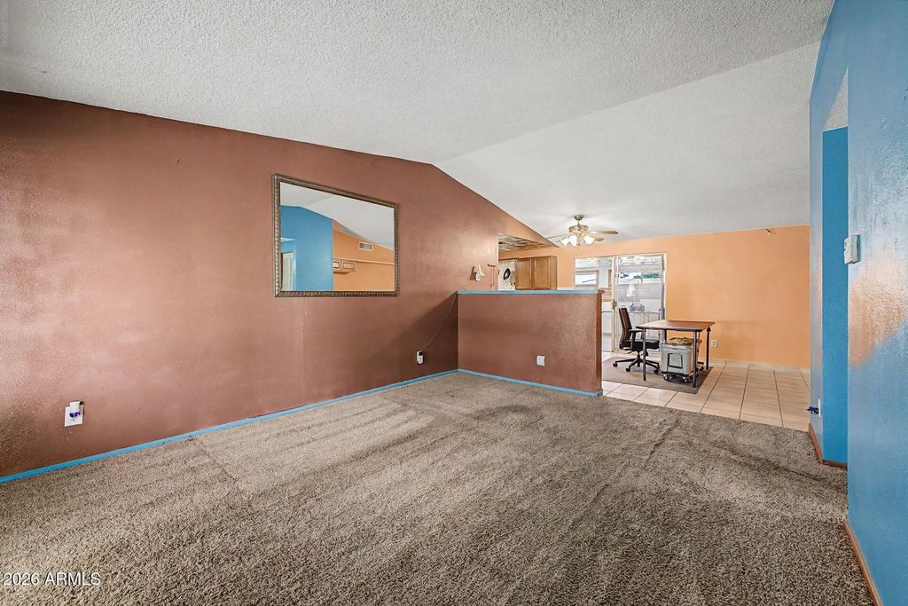 7145 W INDIANOLA Avenue, Phoenix, AZ 85033 — photo 4